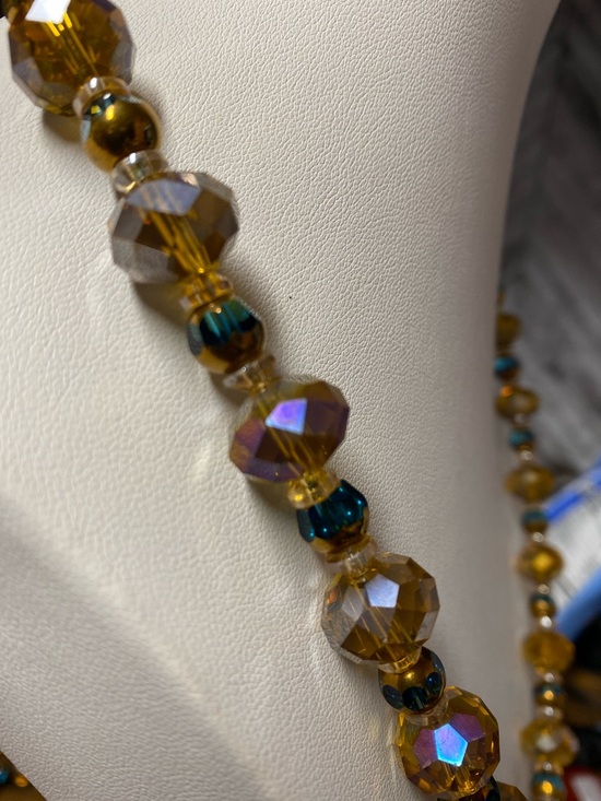 Golden Dreams Glass 20 inch necklace Aprilsplace - Picture 4 of 7